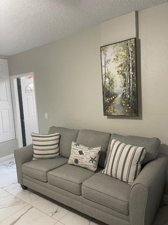 Adorable Suite In Tampa. Exterior foto